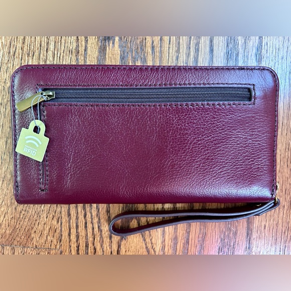 NEW Fossil Genuine Leather Wallet - Picture 3 of 6